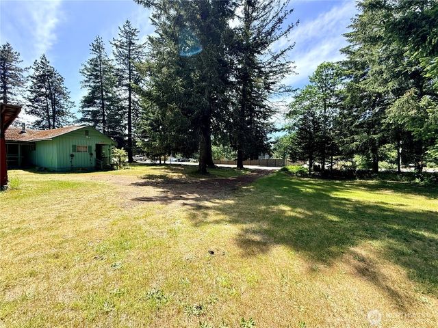 503 Centre Street N, Rainier, WA 98576