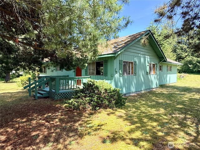 503 Centre Street N, Rainier, WA 98576