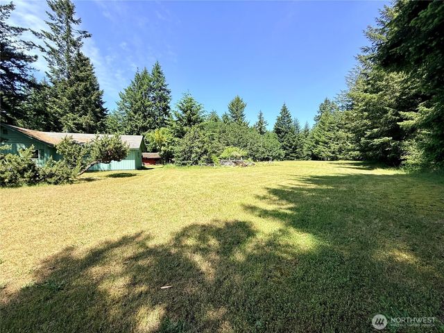 503 Centre Street N, Rainier, WA 98576