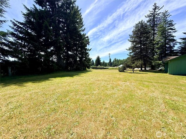 503 Centre Street N, Rainier, WA 98576