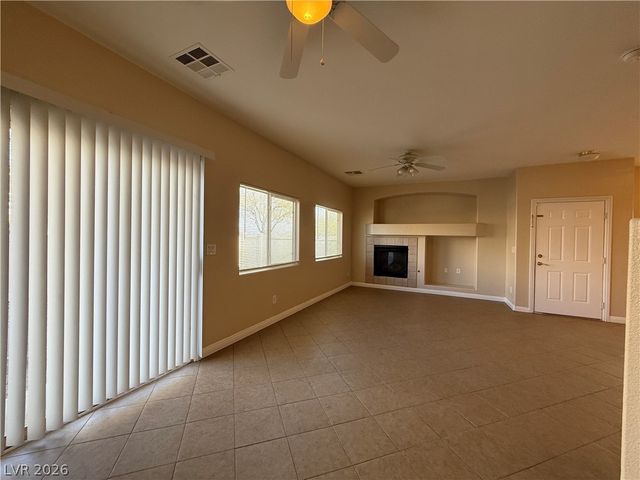 1069 Slate Crossing Lane 2, Henderson, NV 89002