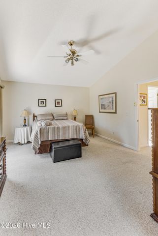 71 Glenwood Drive, Southport, NC 28461