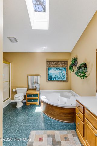 71 Glenwood Drive, Southport, NC 28461