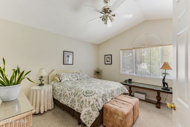 71 Glenwood Drive, Southport, NC 28461