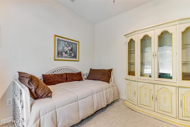 71 Glenwood Drive, Southport, NC 28461