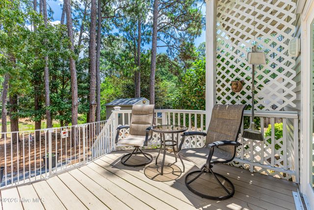 71 Glenwood Drive, Southport, NC 28461