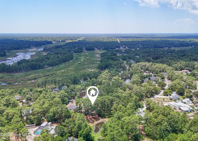 71 Glenwood Drive, Southport, NC 28461
