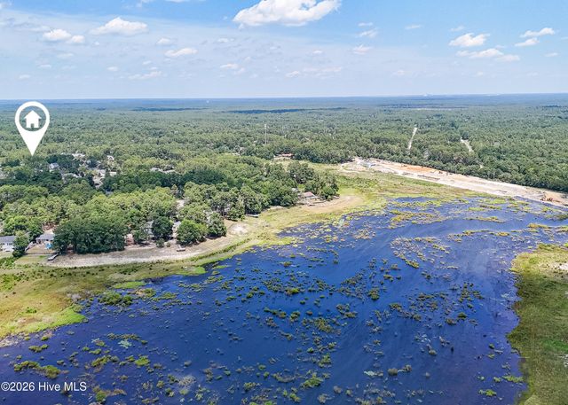 71 Glenwood Drive, Southport, NC 28461