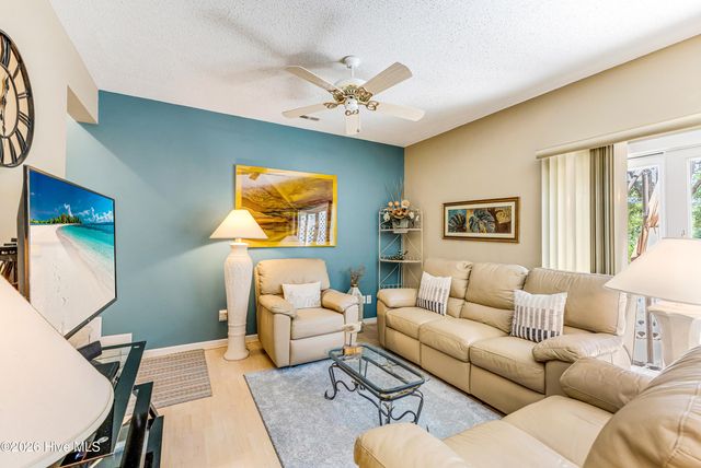 71 Glenwood Drive, Southport, NC 28461
