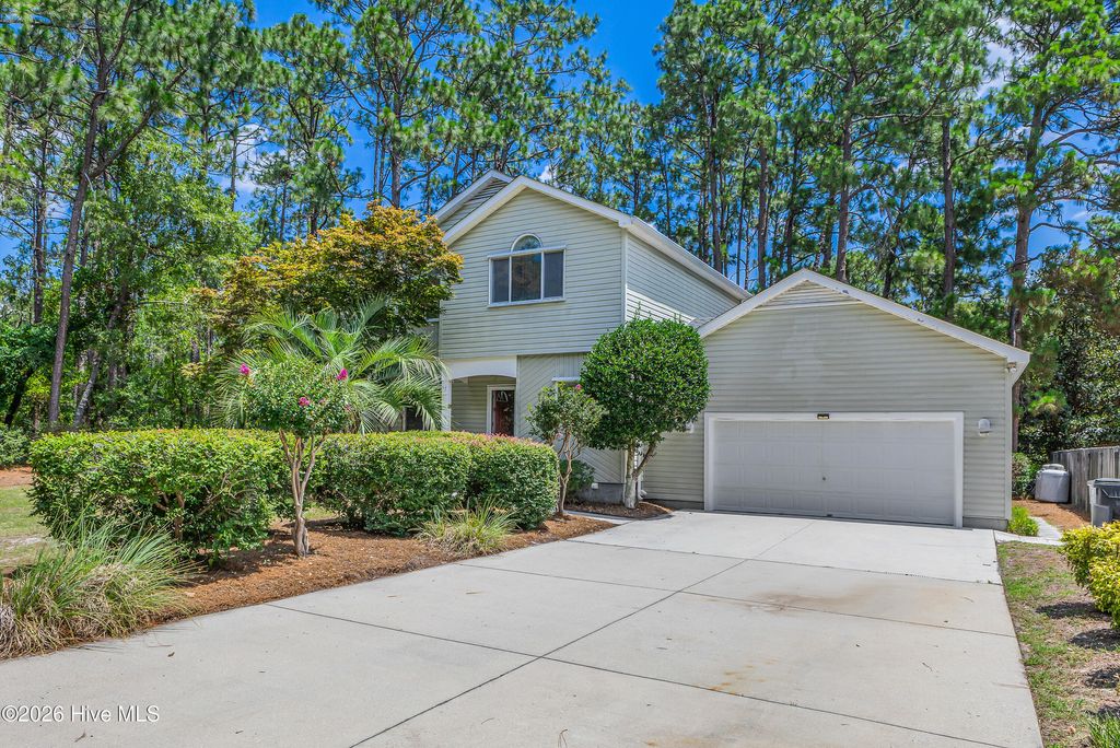 71 Glenwood Drive, Southport, NC 28461