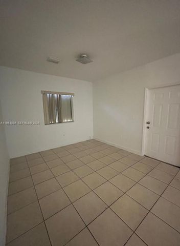 26540 SW 138th Ave, Homestead, FL 33032