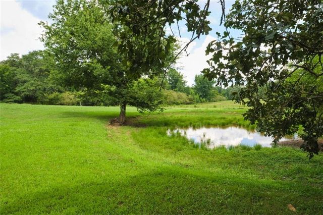 405 NE Brewer Road NE, Kingston, GA 30145