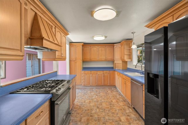 3319 S 192nd Street, Seatac, WA 98188