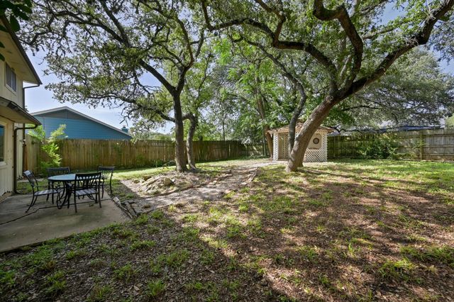 3309 Harpers Ferry LN, Austin, TX 78745