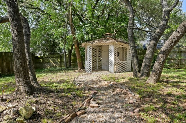 3309 Harpers Ferry LN, Austin, TX 78745