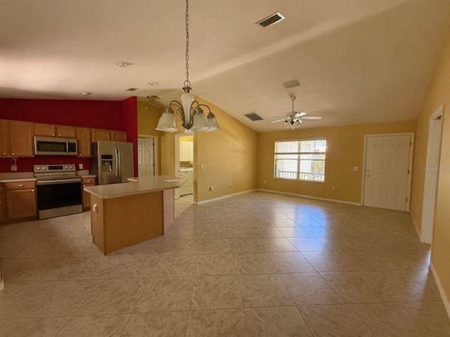 1089 NASH LOOP, The Villages, FL 32162