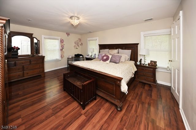 51 High St, Montclair Twp., NJ 07042