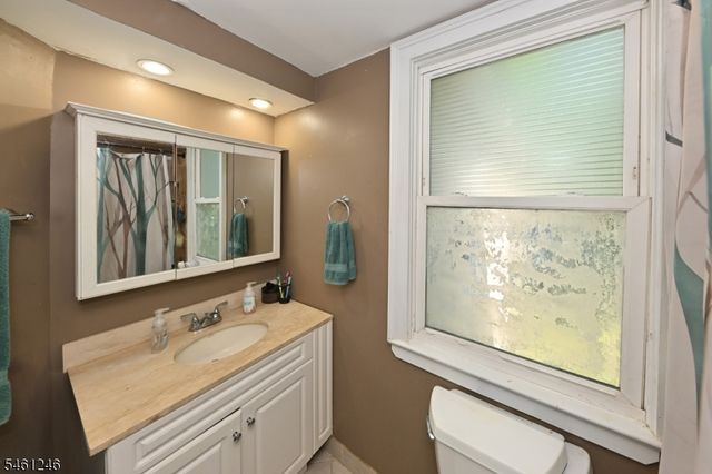 51 High St, Montclair Twp., NJ 07042