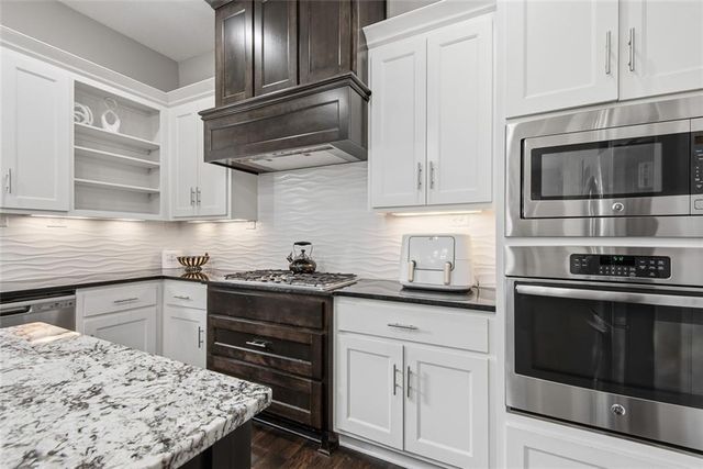 7817 Green Street, Shawnee, KS 66227