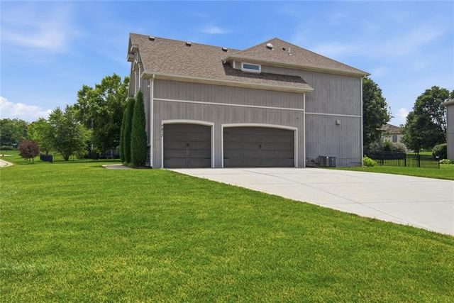7817 Green Street, Shawnee, KS 66227