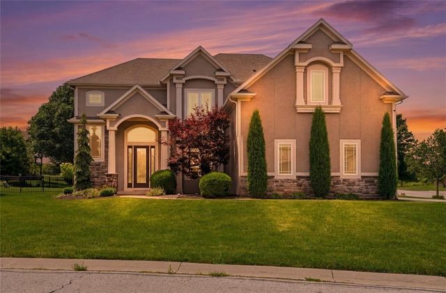 7817 Green Street, Shawnee, KS 66227