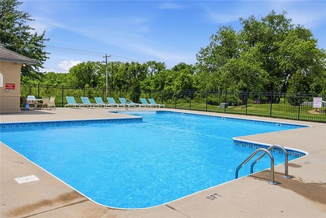 7817 Green Street, Shawnee, KS 66227