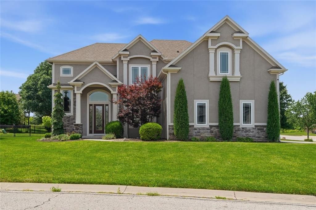 7817 Green Street, Shawnee, KS 66227