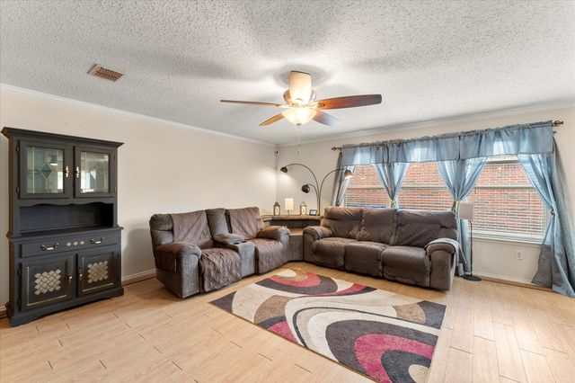 1142 Singletree Drive, Forney, TX 75126
