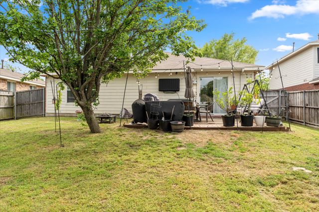 1142 Singletree Drive, Forney, TX 75126