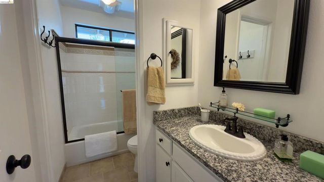 4839 Cabrillo Pt, Discovery Bay, CA 94505