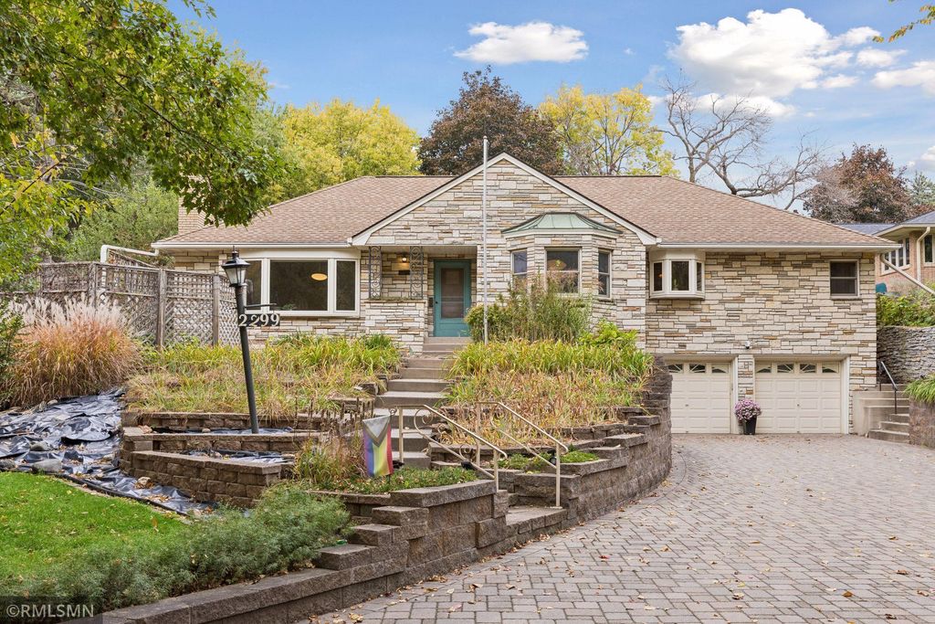 2299 Edgcumbe Road, Saint Paul, MN 55116 — photo 2