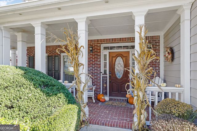 2410 Retreat Close NE, Marietta, GA 30066