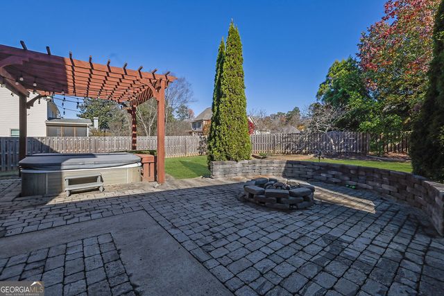 2410 Retreat Close NE, Marietta, GA 30066