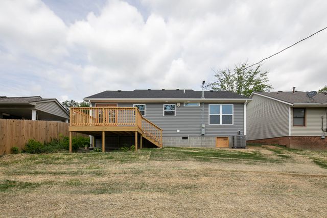 12 Pocahontas Trail, Winchester, KY 40391