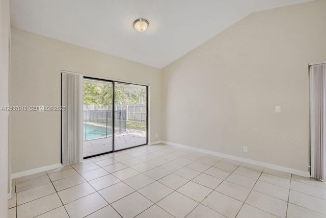 7195 NW 5th Ave, Boca Raton, FL 33487
