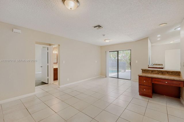 7195 NW 5th Ave, Boca Raton, FL 33487