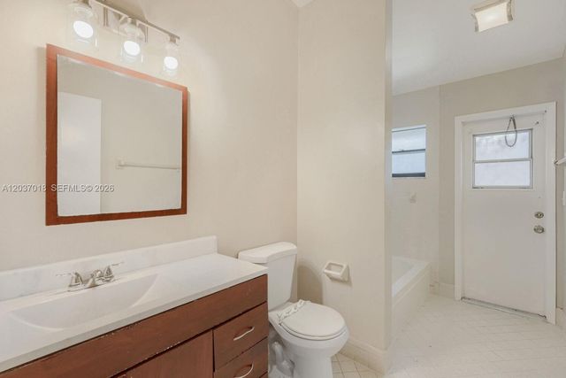 7195 NW 5th Ave, Boca Raton, FL 33487