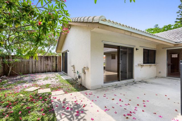 7195 NW 5th Ave, Boca Raton, FL 33487