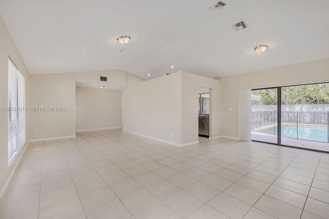 7195 NW 5th Ave, Boca Raton, FL 33487