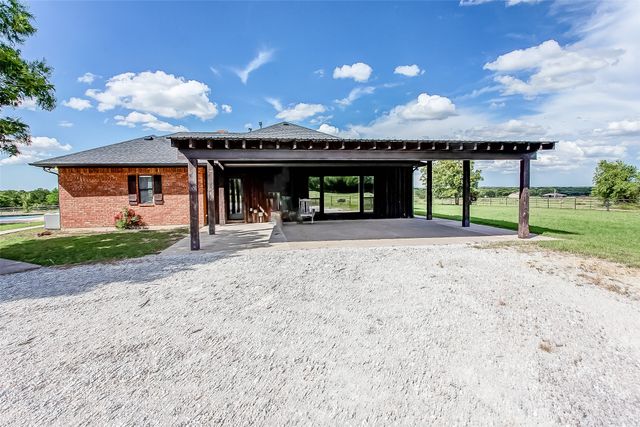 601 County Road 3525, Paradise, TX 76073