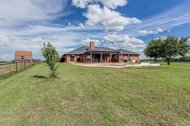 601 County Road 3525, Paradise, TX 76073