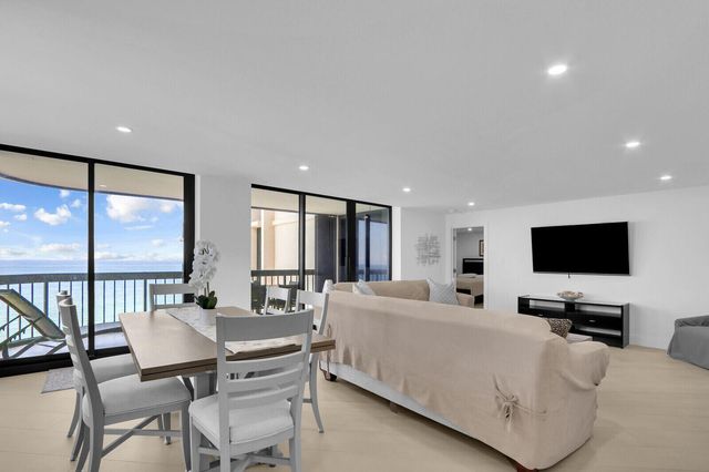 5380 N Ocean Drive 17e, Singer Island, FL 33404