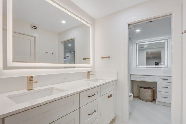 5380 N Ocean Drive 17e, Singer Island, FL 33404