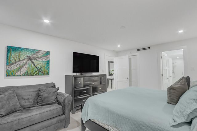 5380 N Ocean Drive 17e, Singer Island, FL 33404
