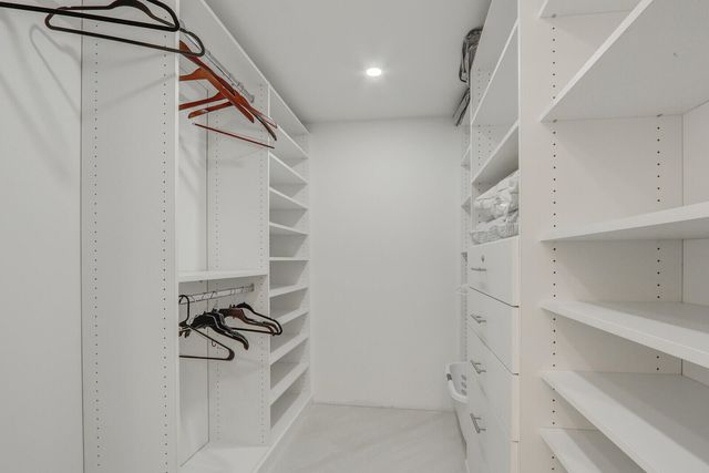 5380 N Ocean Drive 17e, Singer Island, FL 33404