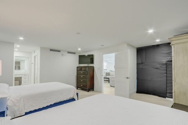 5380 N Ocean Drive 17e, Singer Island, FL 33404
