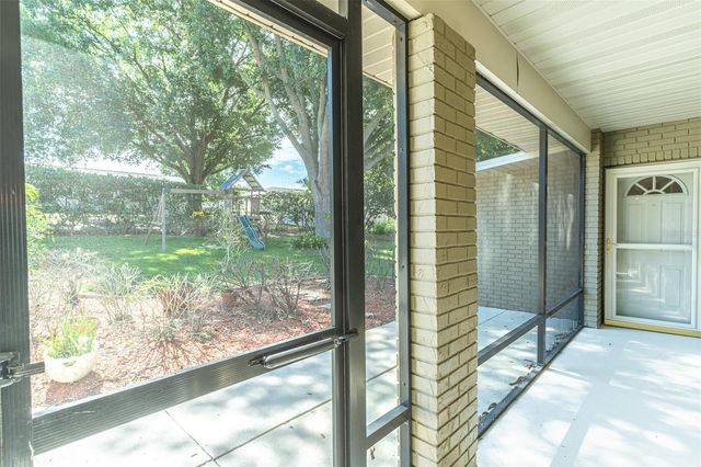 715 S LAKESIDE TERRACE, Eagle Lake, FL 33839