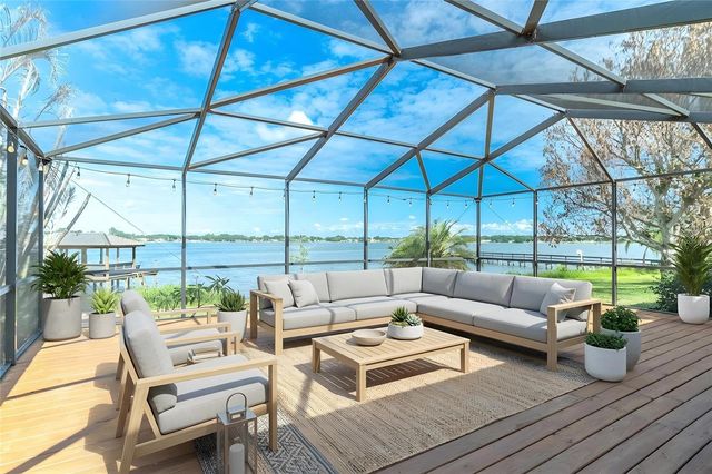 715 S LAKESIDE TERRACE, Eagle Lake, FL 33839