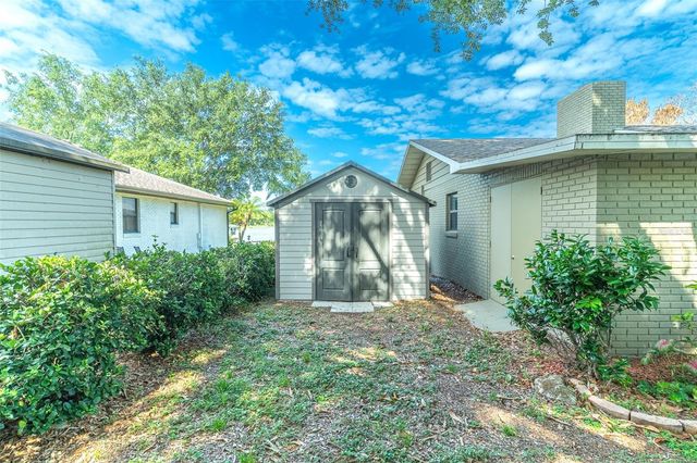 715 S LAKESIDE TERRACE, Eagle Lake, FL 33839