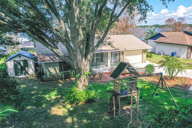 715 S LAKESIDE TERRACE, Eagle Lake, FL 33839
